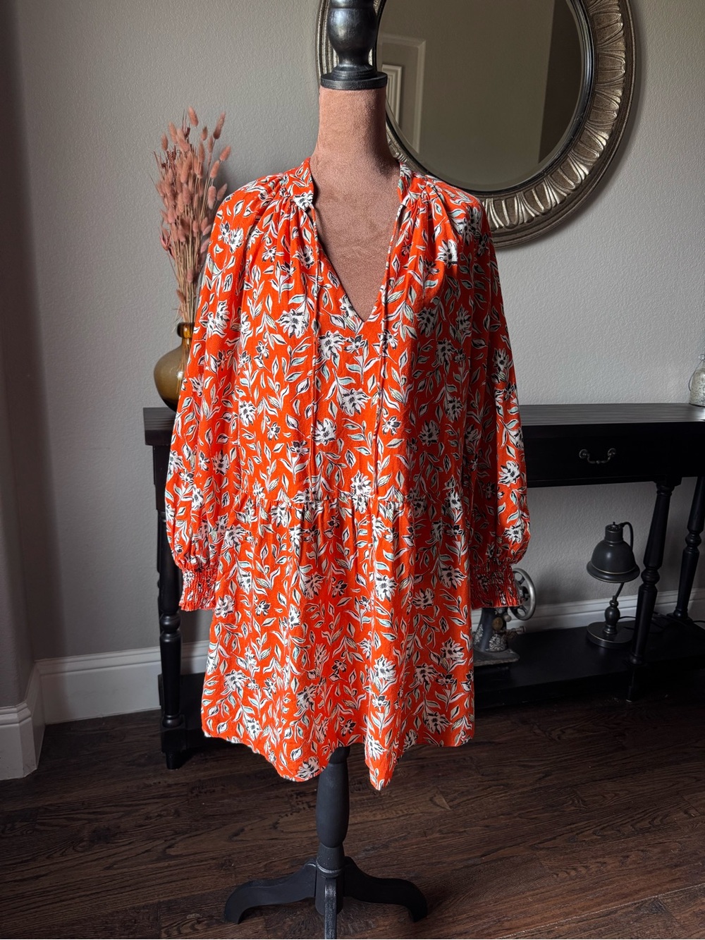 Alice + Olivia Lillian Mandarin collar Orange Floral Mini Dress Size 4